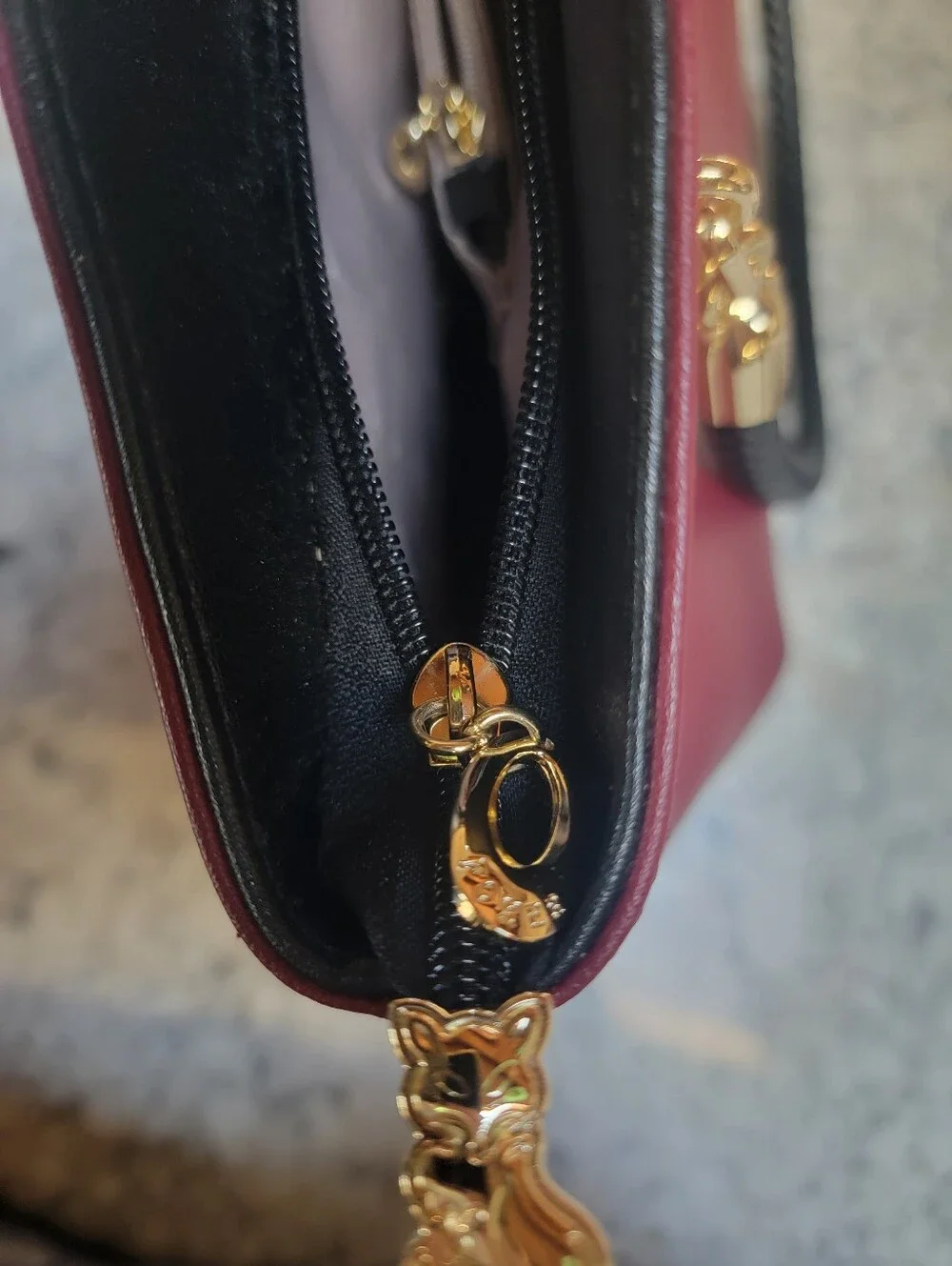 FOXER Handbag 🦊